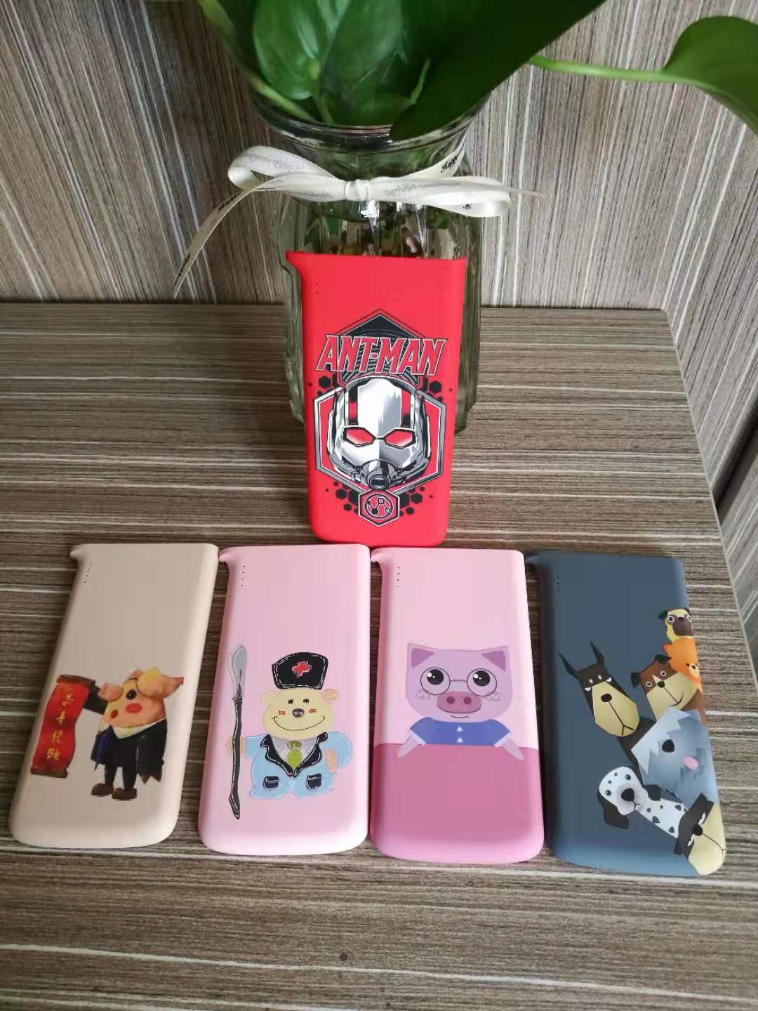 東莞建成輝塑膠五金水轉(zhuǎn)印加工廠 移動(dòng)電源水貼噴油加工  水貼紙印刷18948322501