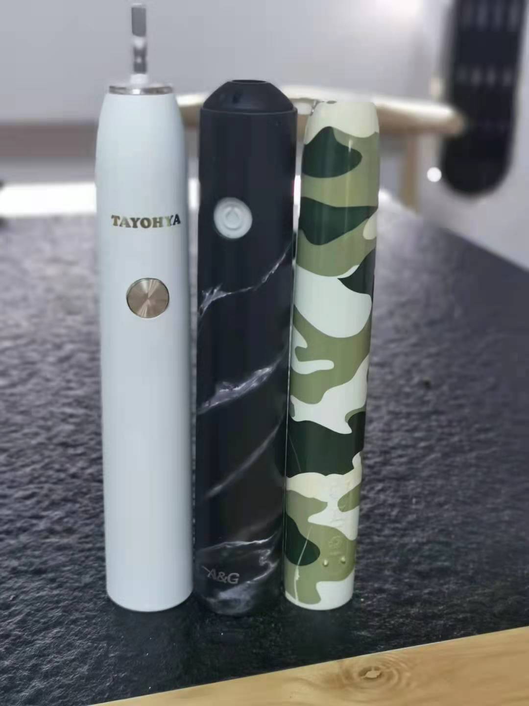 電動牙刷印刷水貼噴油燙金鐳雕一站式加工 東莞水轉印加工廠(圖2)